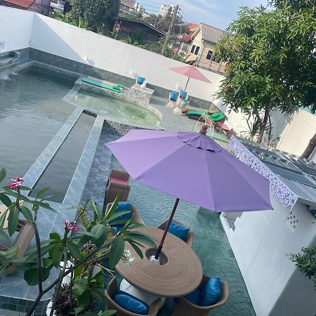 Nordwind Hotel Chiang Mai Buitenkant foto